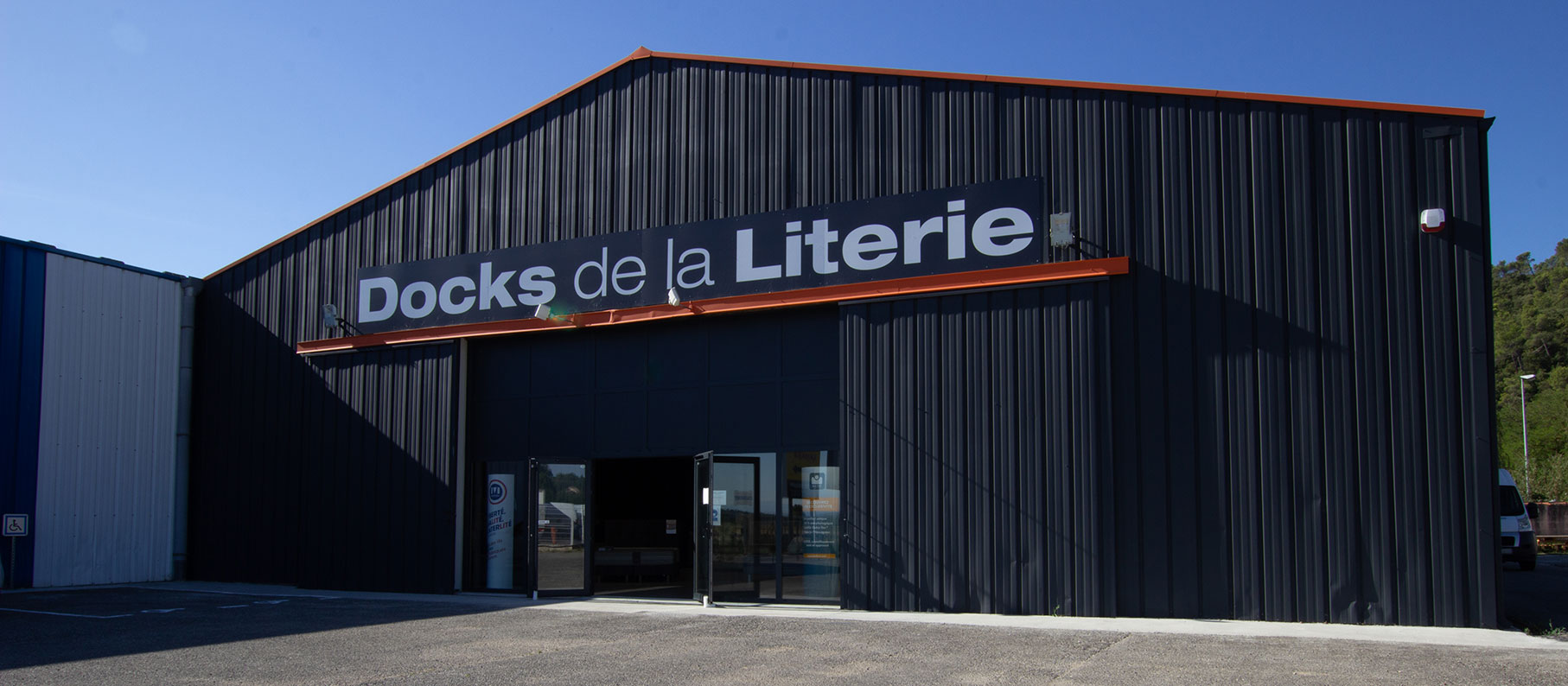 Docks de la Literie à Saint Maximin La Sainte Baûme